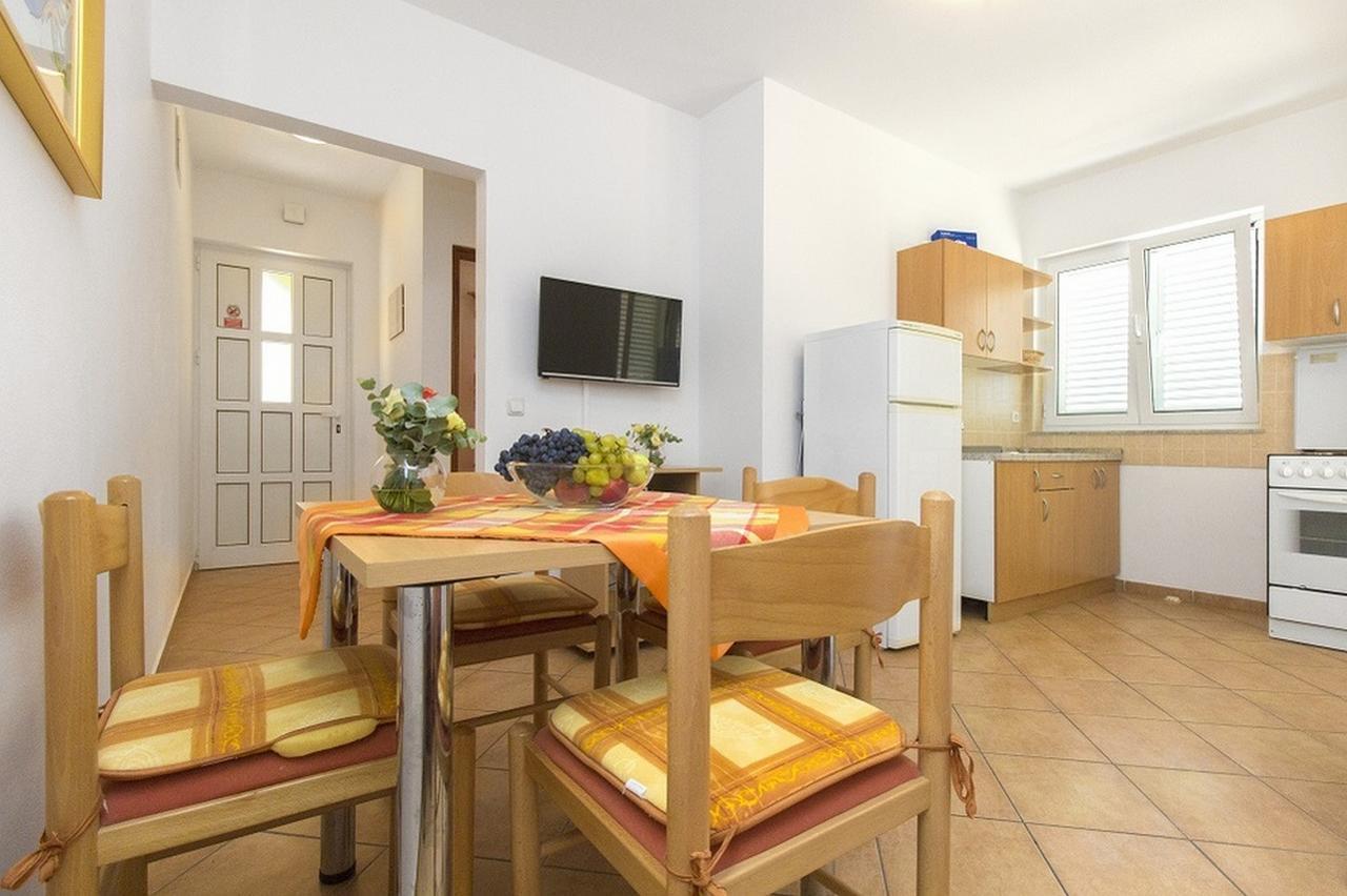 Apartments Dalibor Vodice Kültér fotó