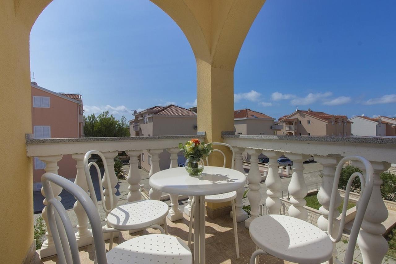 Apartments Dalibor Vodice Kültér fotó