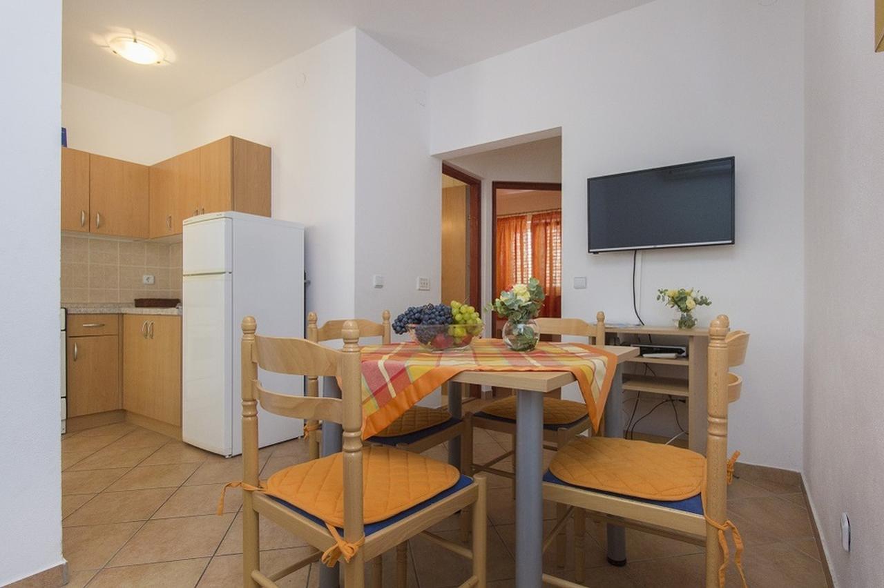 Apartments Dalibor Vodice Kültér fotó