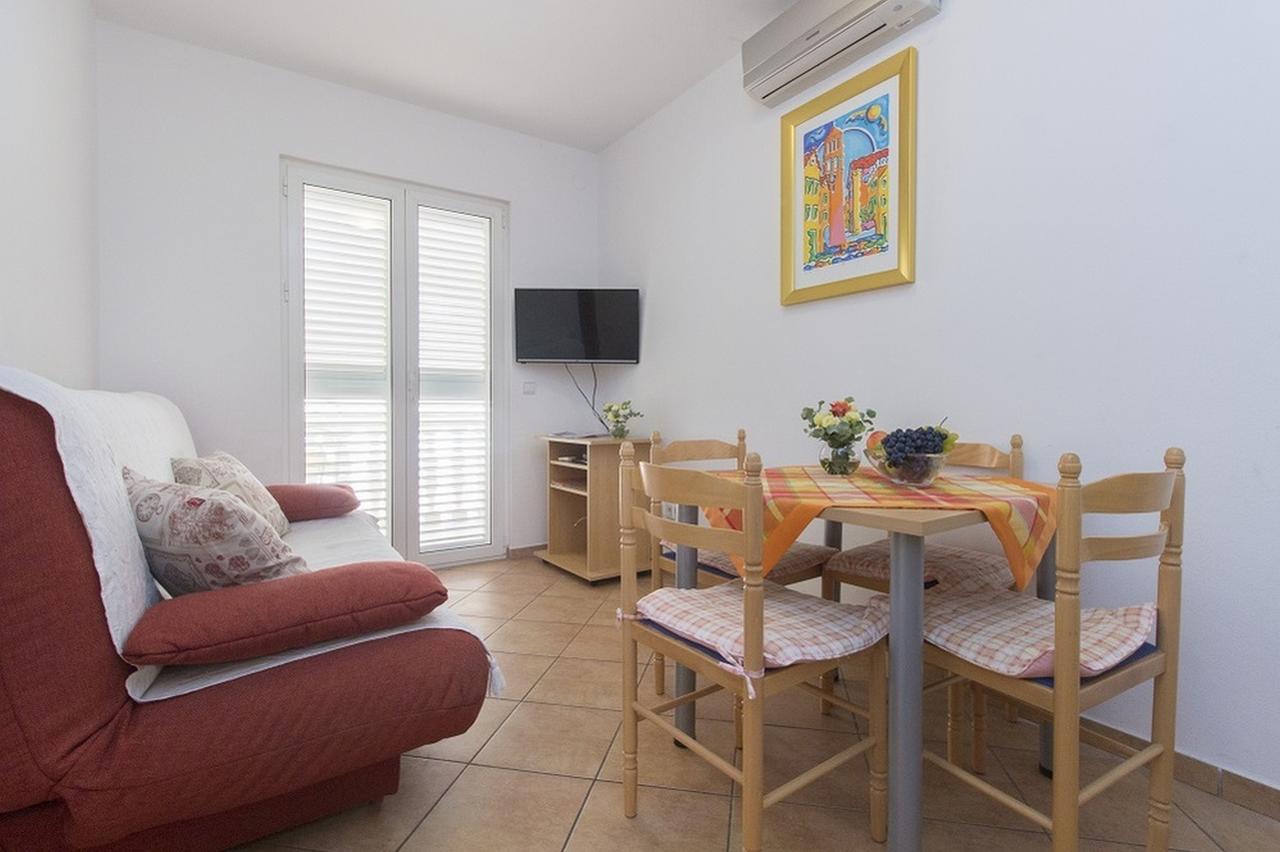 Apartments Dalibor Vodice Kültér fotó